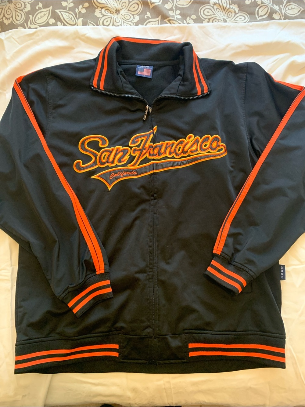 SF Giants Baseball GOGO Black and Orange San Francisco Varsity zip up Jacket